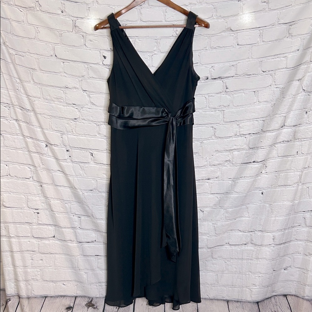 Rena Rowan Black Sleeveless Satin Waist Dress Size 16 Excellent Condition